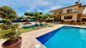 Villa Santa Llucia